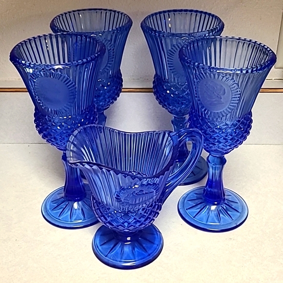 Other - Vintage glassware